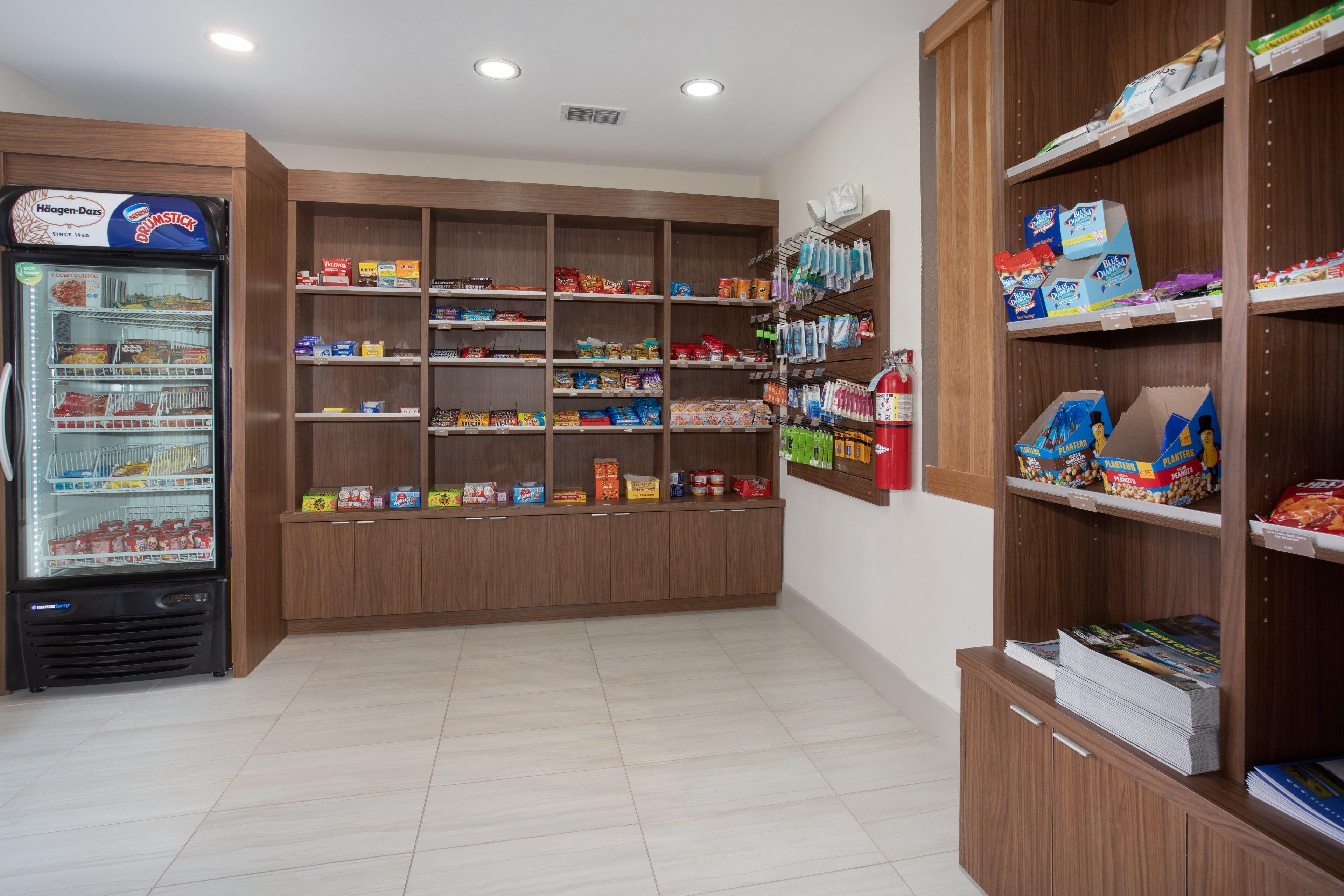 Holiday Inn Express Yreka-Shasta Area By Ihg Buitenkant foto